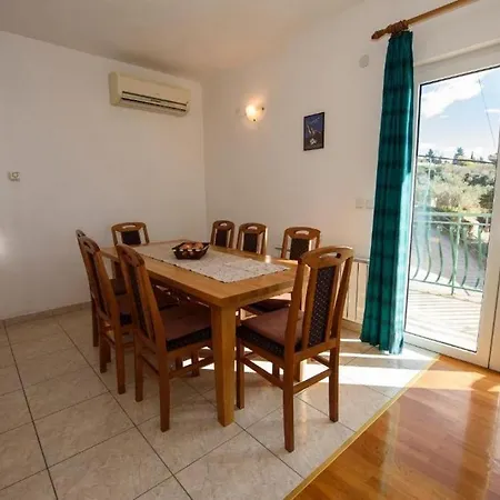 Apartamento By The Sea Suhi Potok, Omis - 14555 Jesenice (Split-Dalmatia)